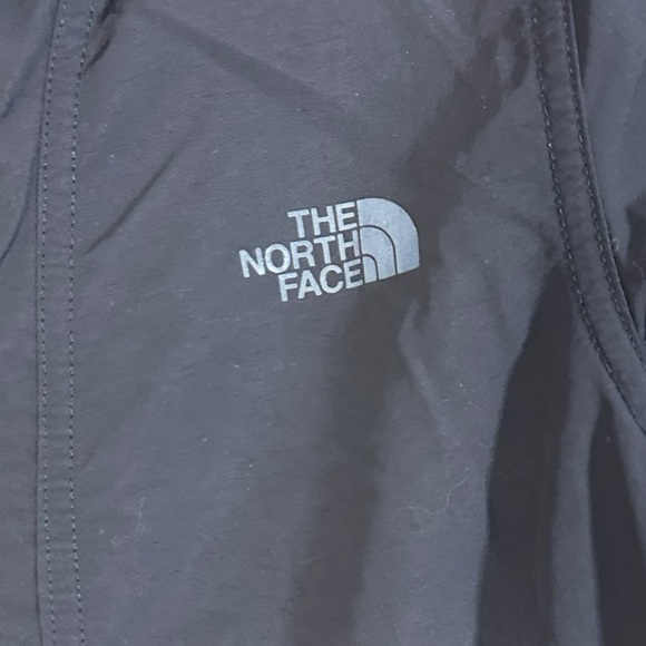 The North Face Black Gold & White Pullover Windbreaker Kangaroo Pocket - Picture 3 of 11